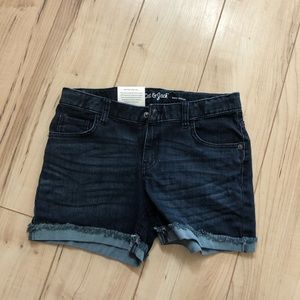 BNWT Cat and Jack cuffed shorts